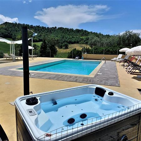 Agriturismo La Terrazza Valfabbrica Exterior photo